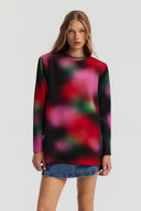 Palmer Longsleeve in blurred meadow