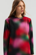 Palmer Longsleeve in blurred meadow