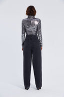 Top Iris in Silver