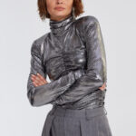 Top Iris in Silver