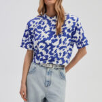 Top Noa in blue