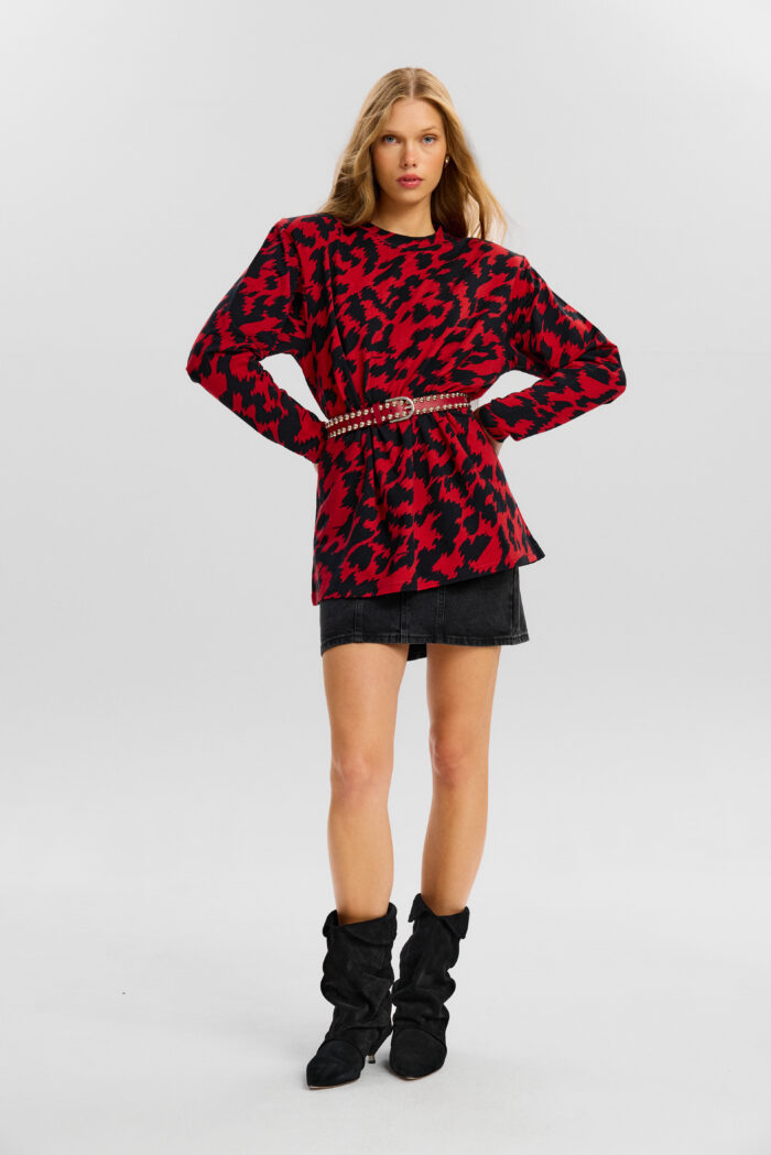 Palmer Longsleeve in red abstract