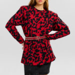 Palmer Longsleeve in red abstract