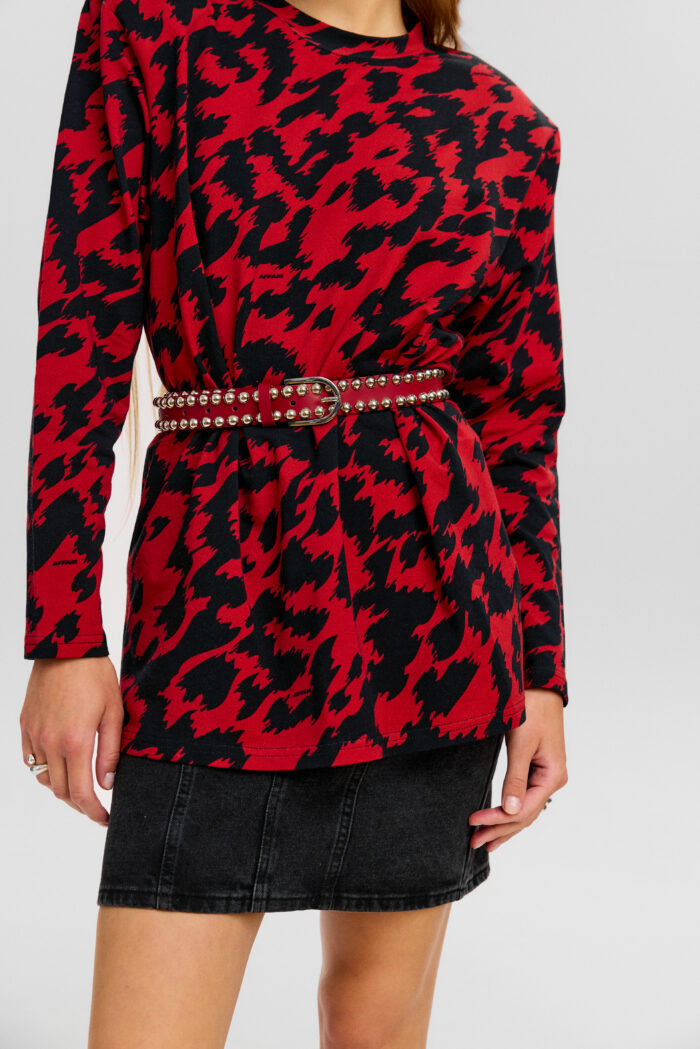 Palmer Longsleeve in red abstract