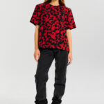 Top Palmer in red abstract