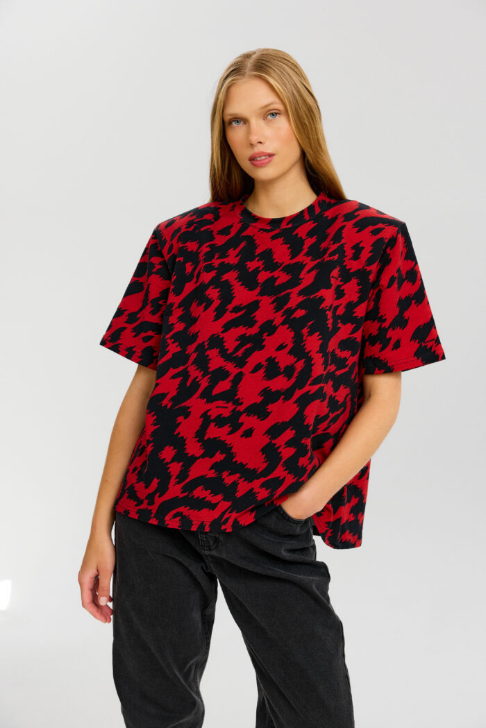 Top Palmer in red abstract