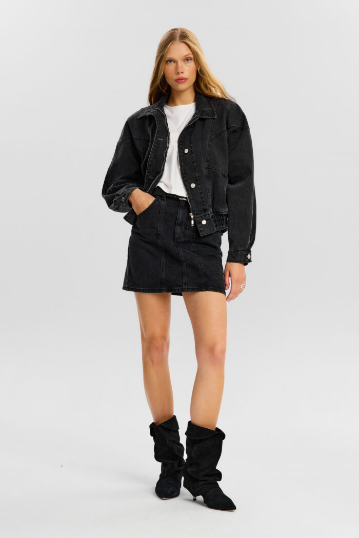 Kira jacket in black