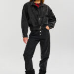 Kira jacket in black