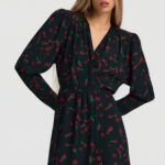 Lissa dress in noir poppy