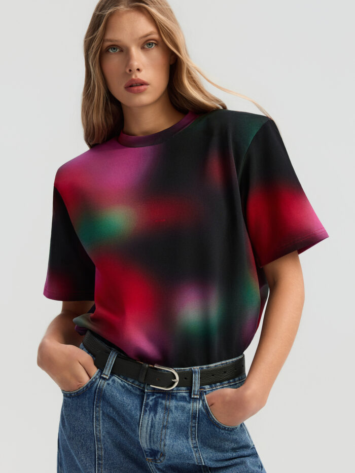 Top Margo in blurred meadow