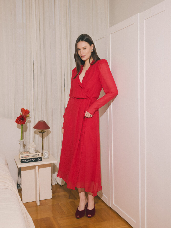 Rose dress in deep red