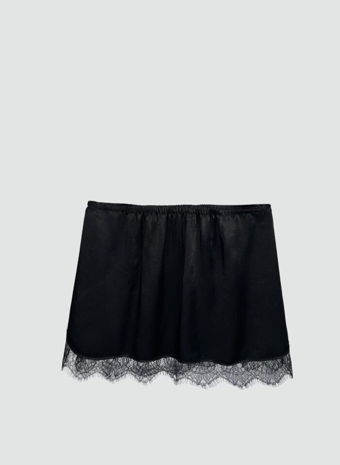 Satynowa spódniczka mini
