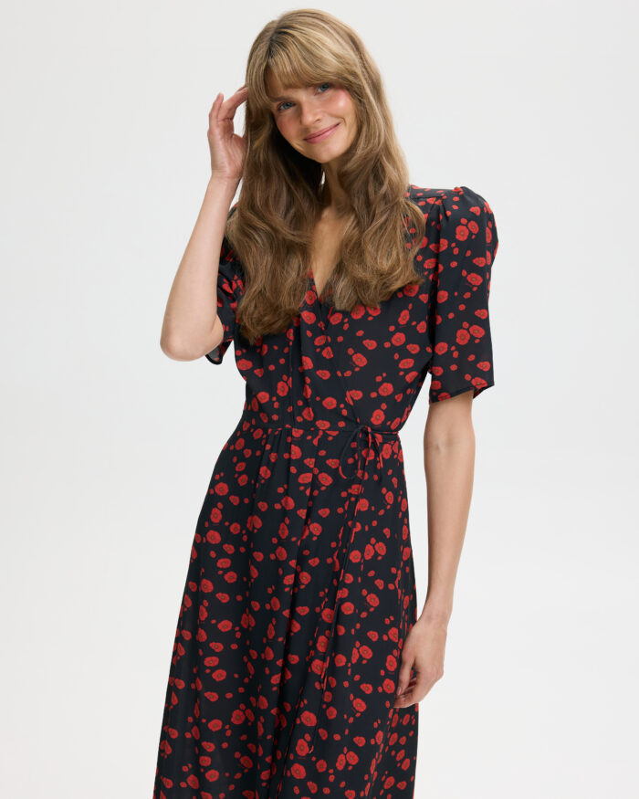 Sukienka Carrie in BLACK